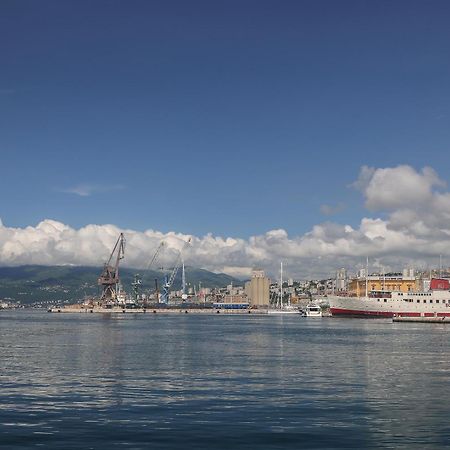 Residence Inn Fiume Kültér fotó